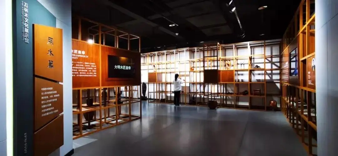 企業(yè)展館裝修如何設(shè)計才能吸引目光？